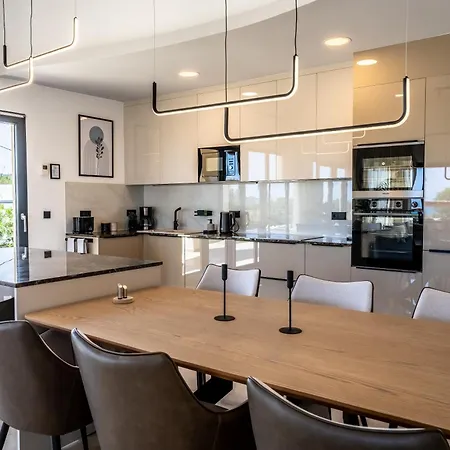 Selena Front Loft - With Private Pool & Garden * Episkopi (Rethymno)