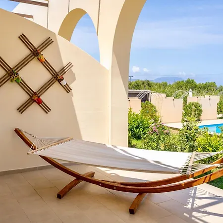 Selena Front Loft - With Private Pool & Garden Villa *
